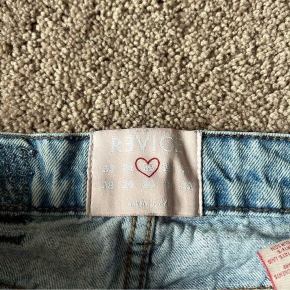REVICE Women's 25 High-waisted Lightwash Jeans - Picture 1 of 12
